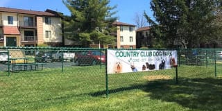 Country Club Apartments Gallery 8