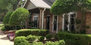Creekview Apartment Homes Gallery 1