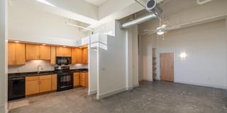 Petersburg ArtistSpace Lofts Gallery 16