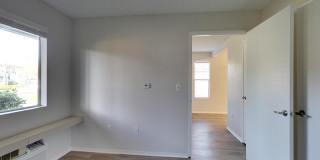 Senior Housing 55+ - Heritage Park Livermore Gallery 5