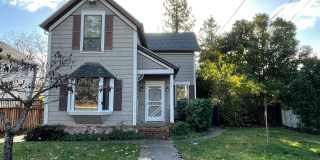 Large Victorian 4/2.5 West Petaluma Home - 535 Upham Street Gallery 1