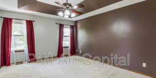 2431 East Eastridge Street Gallery 8