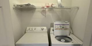 PETS CONDITIONAL + FURNISHED OPTION - Cute Sleepy Hollow Flats-Style Condo! Gallery 7