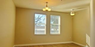 Beautiful Townhome, Solar, A/C, Very Spacious, 2c Garage, EV charger, Next to Park! Gallery 6