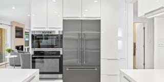 Stylish Condo in Desirable Alta Heights Neighborhood Gallery 10