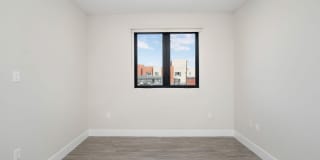 5550 Bonner LLC Gallery 111