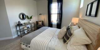 Lakefront at Vineyard Town Center Condo Gallery 15