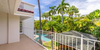 Kahala Oasis: Expansive 6BR Luxury Estate w/ Pool, Spa & Minutes to Beach Gallery 32