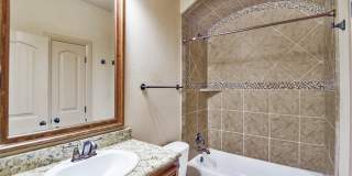 202 Captains Court Gallery 31