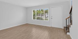 3 Bed / 1.5 Bath Townhome! Gallery 18