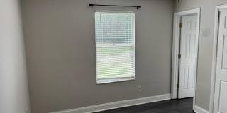 2120 BLAIR Road S Gallery 26