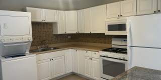 6847 Hawthorne Lane Gallery 3