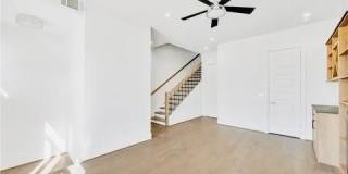 223 16th Street NW Gallery 10