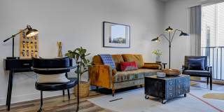 City's End - Fountain Square Apartments Gallery 3