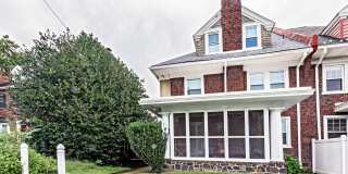 2 bedroom, 1 bathroom apartment - City of Wilmington Gallery 1