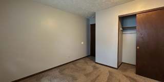 Spacious home in East Manhattan! Gallery 10