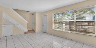 3750 SW 60th Ter Gallery 9