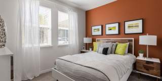 Lola Apartments Gallery 4