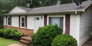 Cute,Belmont-Mt Holly home close to everything Gallery 3