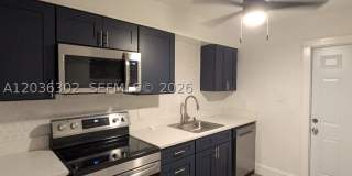 614 Pear St Gallery 1