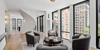 200 E Delaware Place Gallery 21