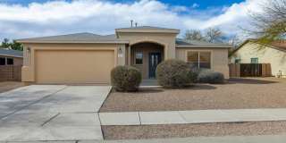 3 Bedroom 2 Bathroom with Den Gallery 1