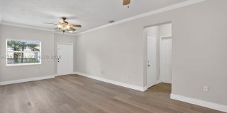 2209 SE 24th Pl Gallery 25