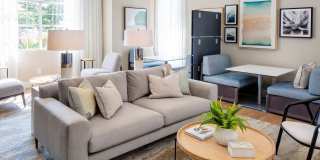 eaves La Mesa Gallery 15