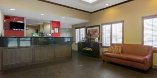 Phoenix - Airport - East Oak Street Gallery 15