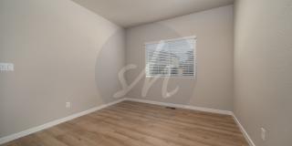Modern Living Townhome In Palomino Ranch! Gallery 10