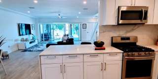 Beautiful waterfront townhouse in the heart of Miami Gallery 1