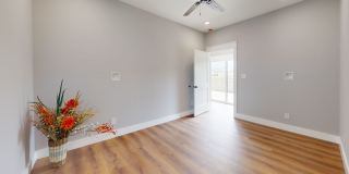 One Private Bedroom/Bath in Spacious 5BR/5BA Townhome Near UTK Gallery 16