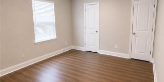 153 Towne Villas Drive Gallery 10