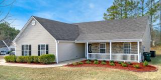 Coming Soon.....Gorgeous 3br 2bath home, beautiful front porch and spacious yard!! Gallery 1