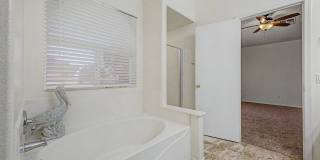 12926 W Cheery Lynn Road Gallery 23