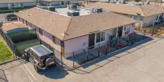 2 Bed / 1 Bath Unit – Updated  Move-In Ready – Hemet Gallery 1