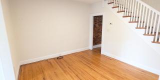 Charming Historic townhouse in downtown Frederick available mid June! Gallery 14
