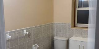 5BR/1.5BA Row Home with Backyard and Laundry Hookups Gallery 41