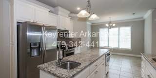 Gorgeous 3 bed/3 bath home in great Bentonville neighborhood Gallery 12