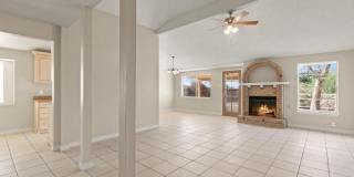 926 AGUA CALIENTE Drive Gallery 4