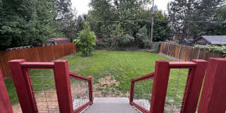 This South Hill Bright and Spacious 3 bed, 2 bath single family home, Near Glenrose available now! Gallery 24