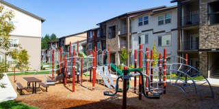 2 Bedroom 1 Bath 957 sq ft Gallery 135