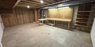 5 Bed 4 Bath Home fenced yard Gallery 18