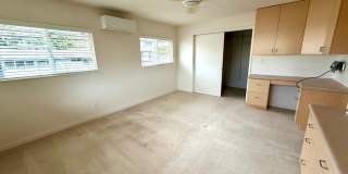 1553 Haku Street Gallery 10