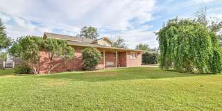 3111 Michigan Ave 3111 Michigan Ave Gallery 1