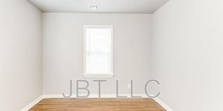 314 West Peach St Gallery 17