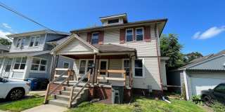 Charming & Spacious 3-Bedroom Home in West Toledo Gallery 1