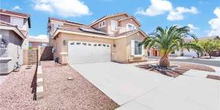668 Sunrise Lake Place Gallery 1