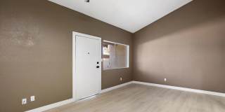 3207 W Loma Ln Gallery 8