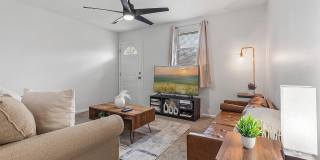 511 Briar Street Gallery 1